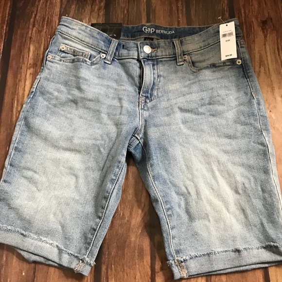 gap jean shorts womens